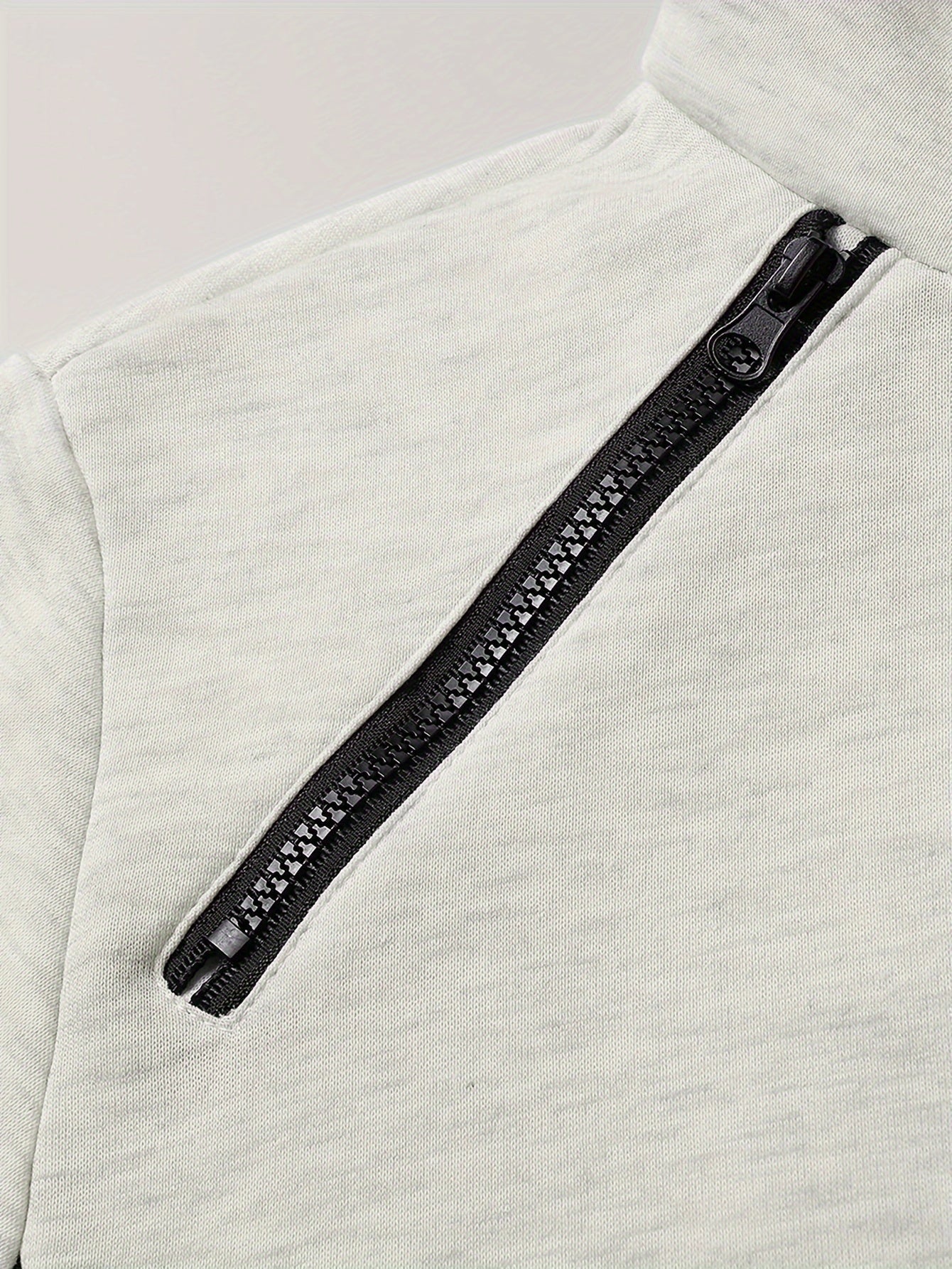 Hoodie met hoge kraag
